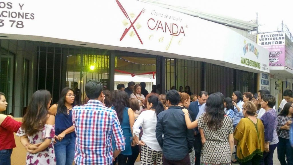 18742567_1451775314878935_690368787_o