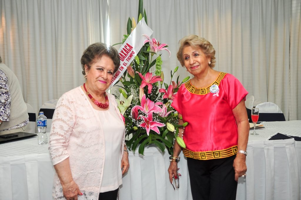 2-rosa-silvia-garcia-y-mina-fernandez-pichardo
