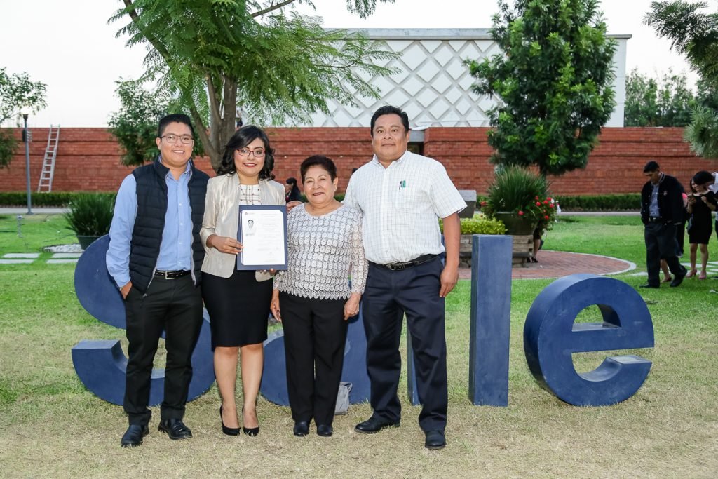 karseb-y-familialeterero-salle